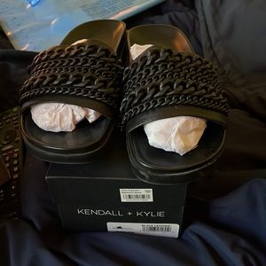 Kendall and Kylie slides